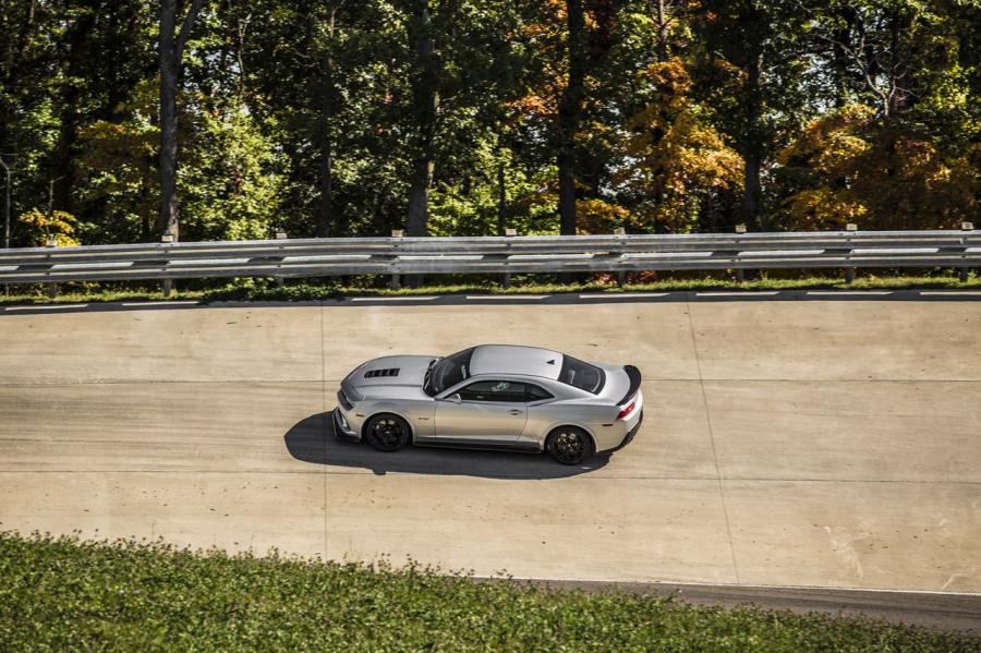  Chevrolet Camaro Z28 2014 года  (фото 68 из 72)